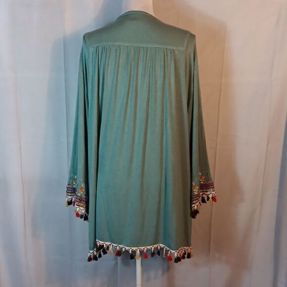 Jodifl Chic Embroidered Tassel Kimono - Picture 5 of 8